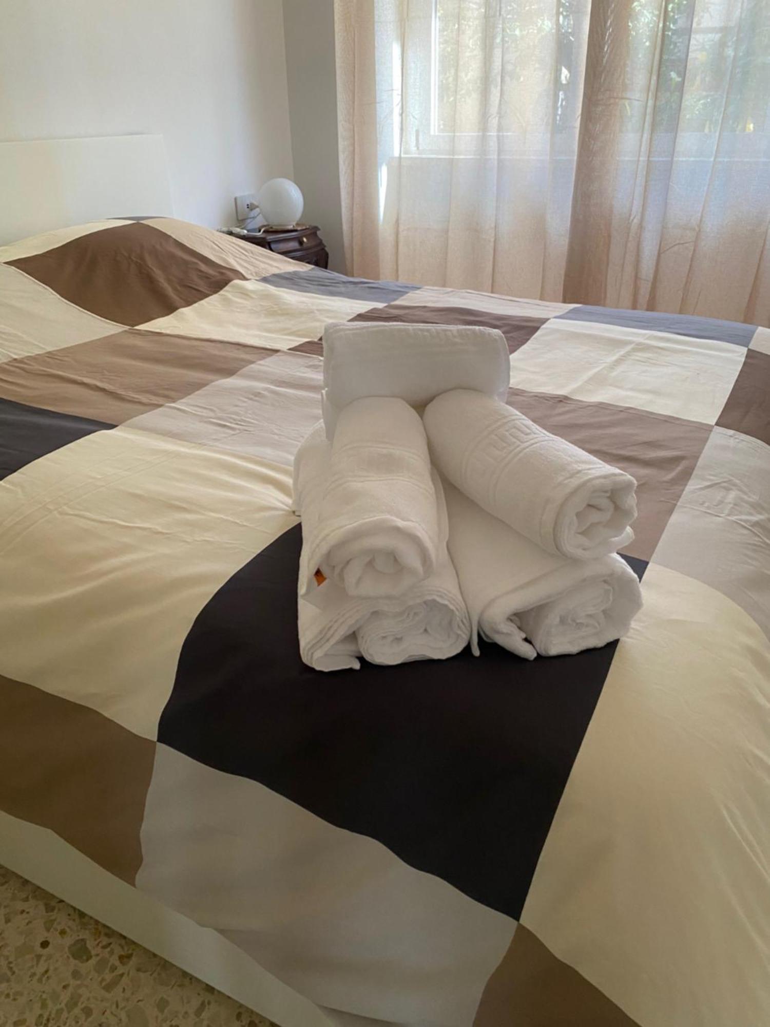 B&B Poseidon Fiumicino Ngoại thất bức ảnh